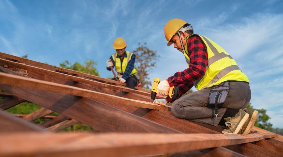 Professional Flat Roofing Installation services in Tomahawk, WI